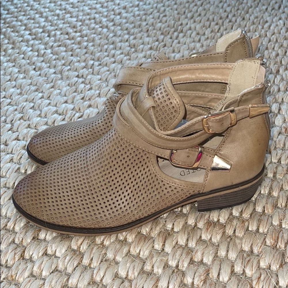 Restricted Booties
